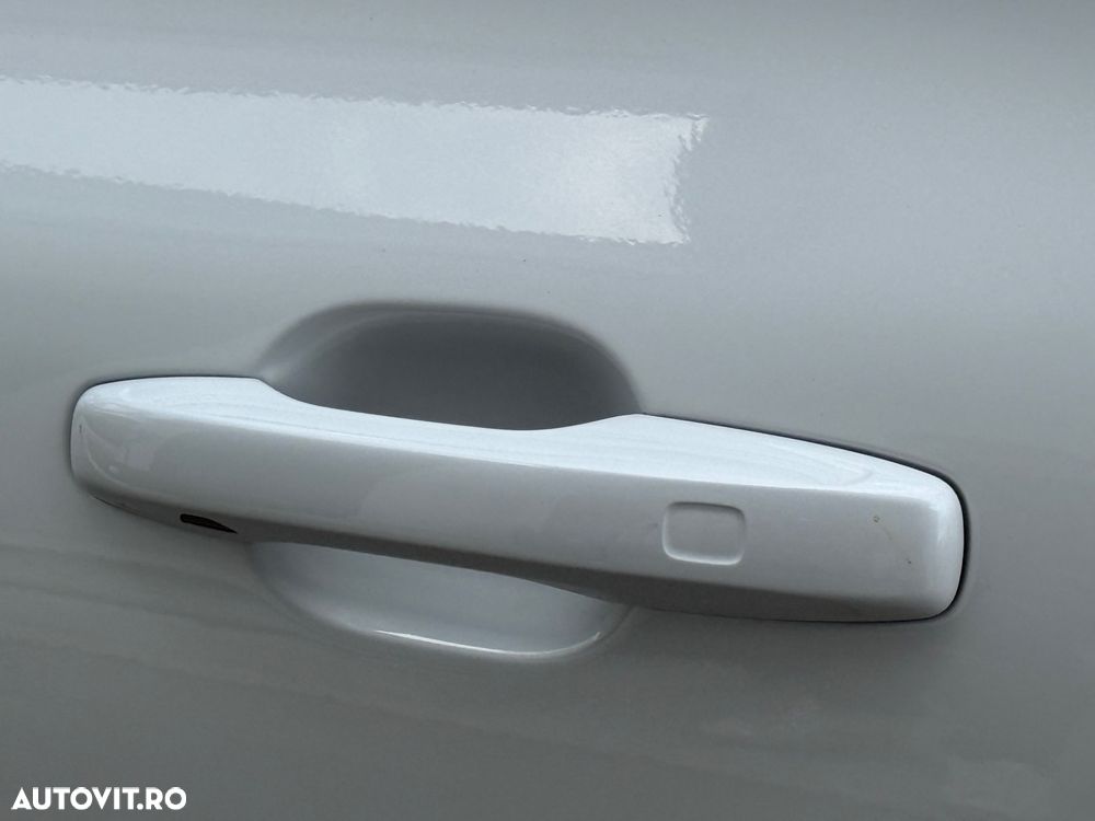 Volvo XC 60 D5 AWD R-Design - 30