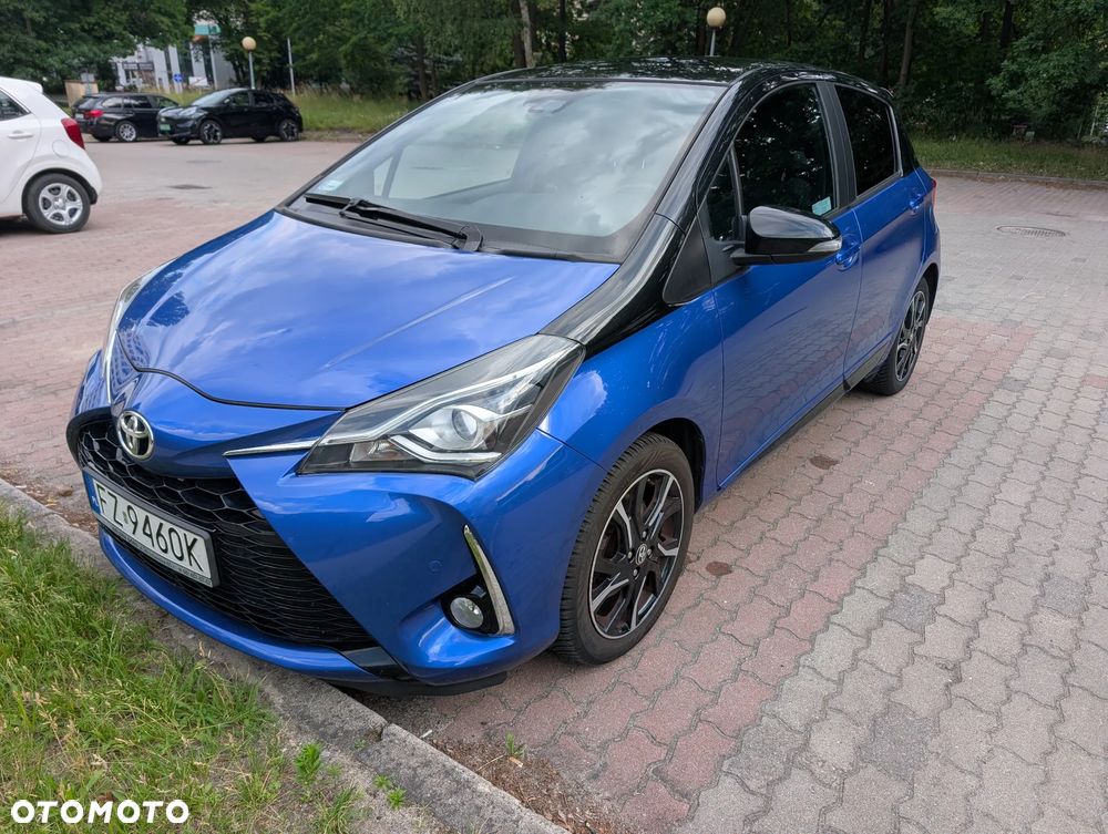 Toyota Yaris 1.5 Selection - 4