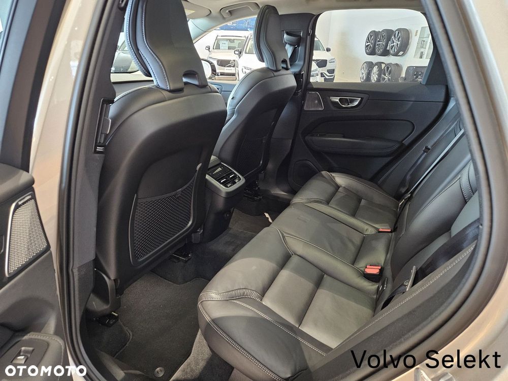 Volvo XC 60 - 21