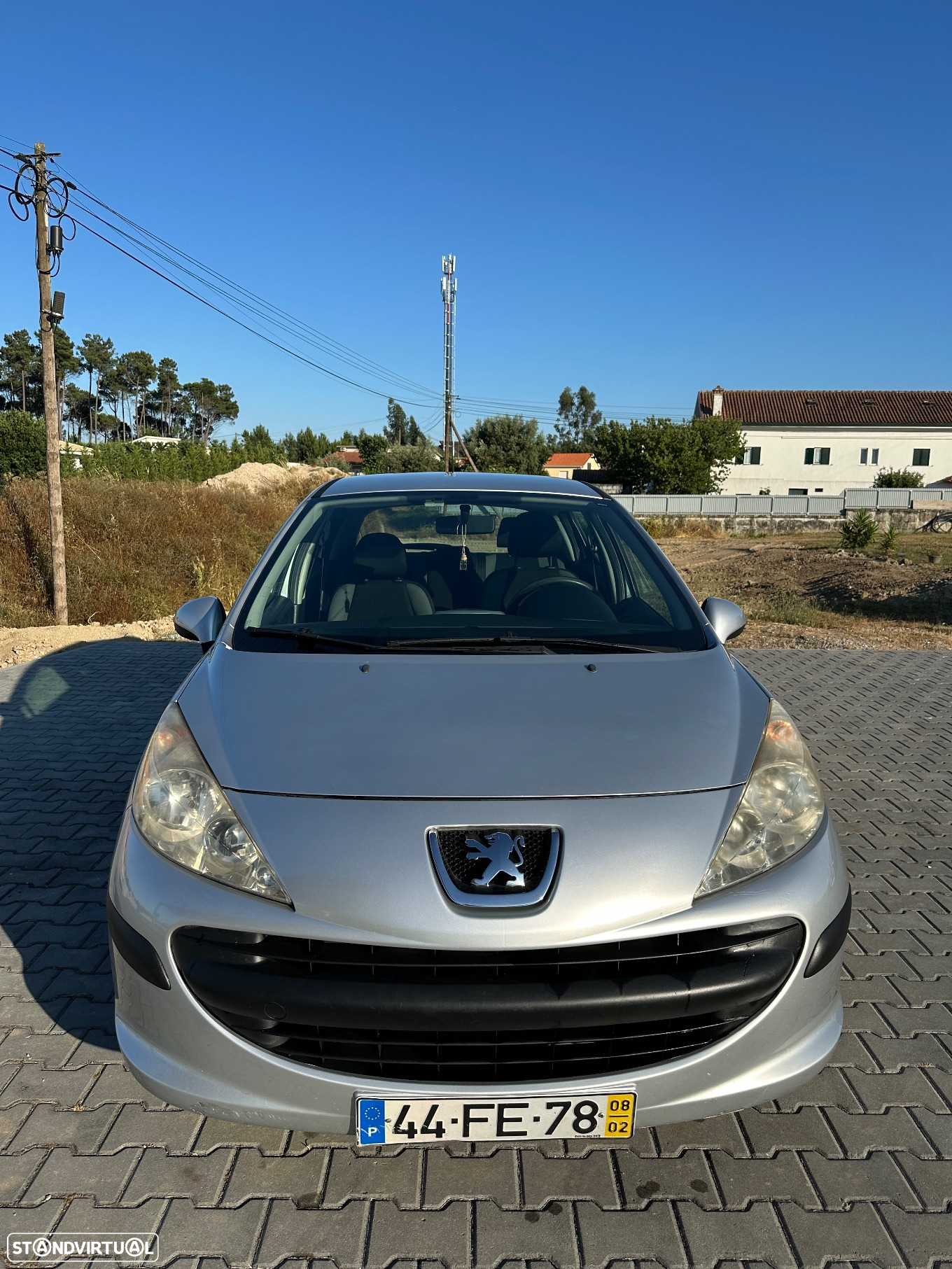 Peugeot 207 - 14