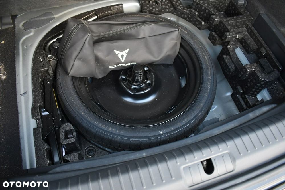 Cupra Formentor 1.5 eTSI mHEV DSG - 17