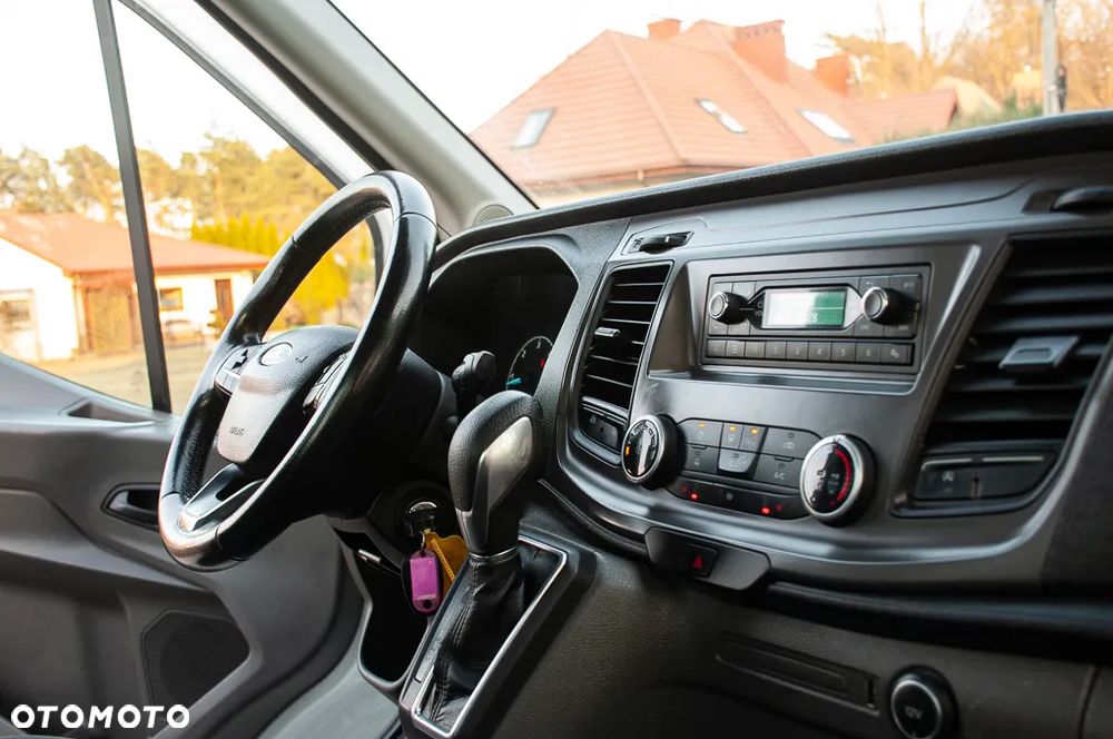 Ford Transit - 20