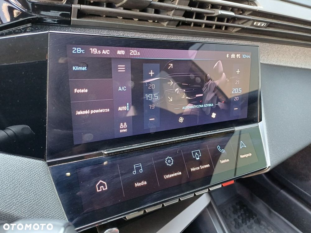 Peugeot 308 - 22