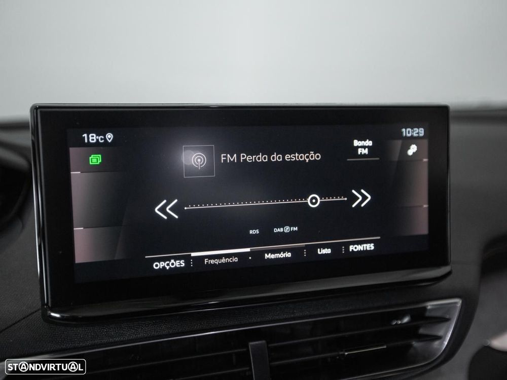 Peugeot 5008 1.2 PureTech GT EAT8 - 26