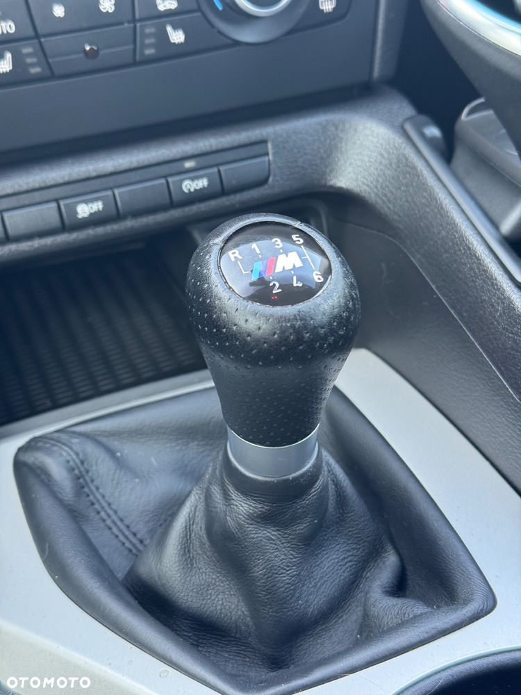 BMW X1 sDrive20i - 21