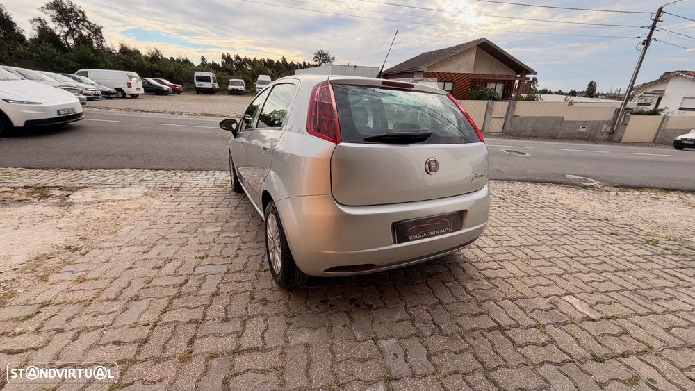 Fiat Grande Punto - 5