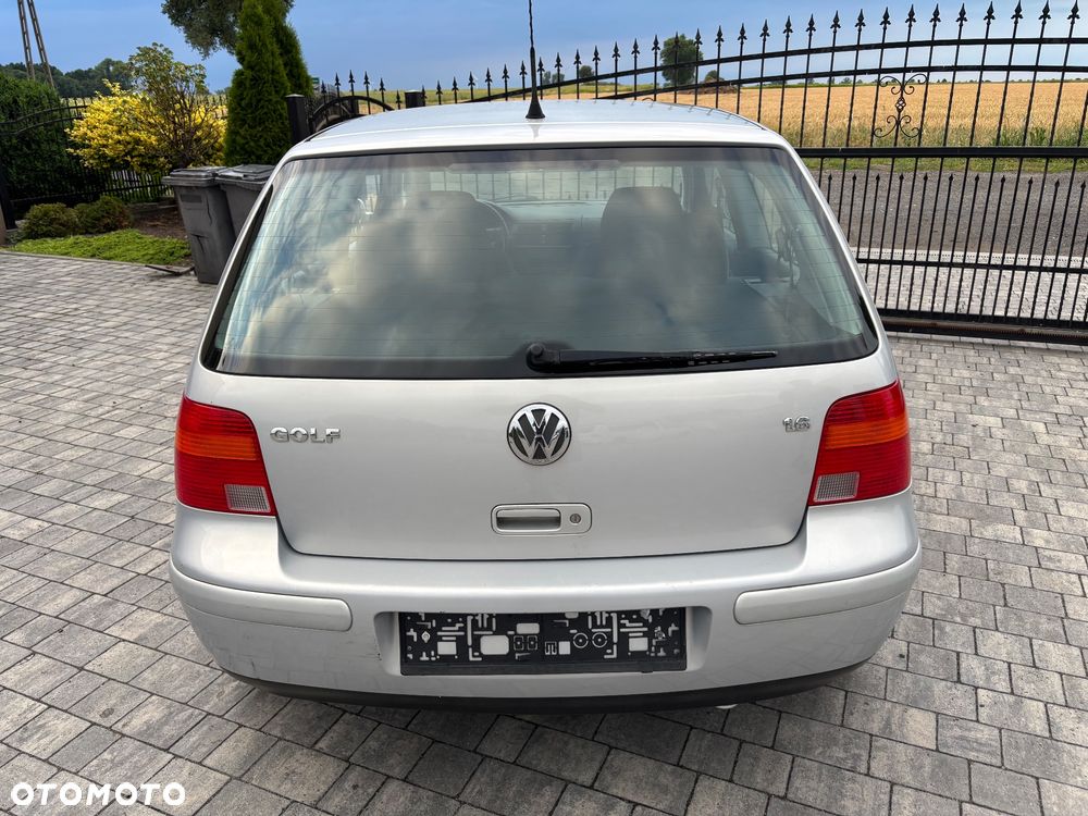 Volkswagen Golf 1.6 Trendline - 13