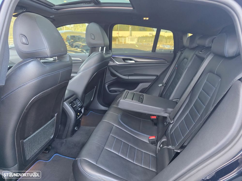 BMW X4 25 d xDrive xLine Pack M Auto - 36