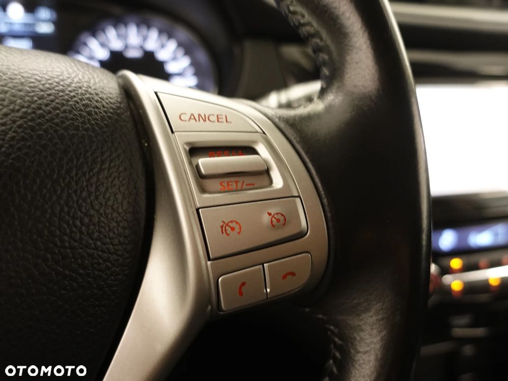 Nissan Qashqai - 35