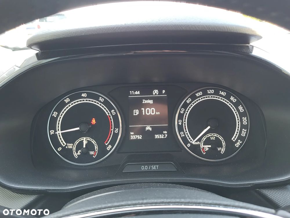 Skoda Fabia 1.0 TSI Ambition DSG - 6