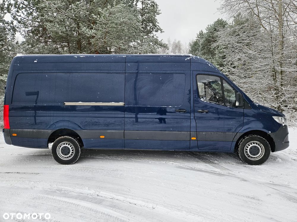 Mercedes-Benz Sprinter - 5