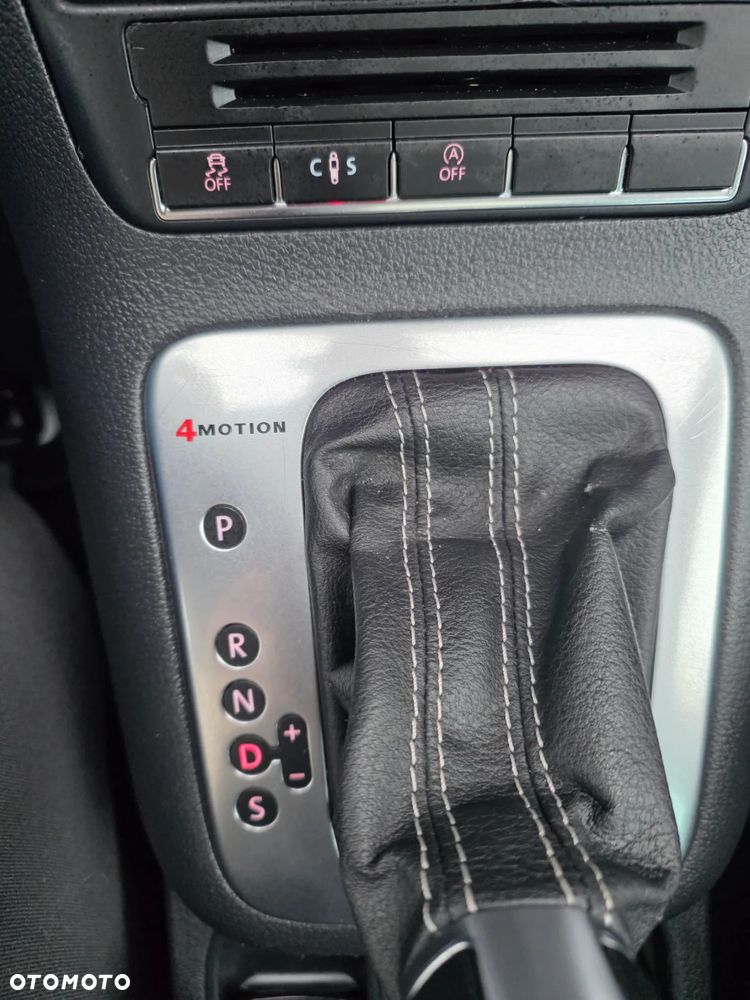 Volkswagen Tiguan 2.0 TDI DPF 4Motion BlueMotion Technology DSG Lounge Sport & Style - 35