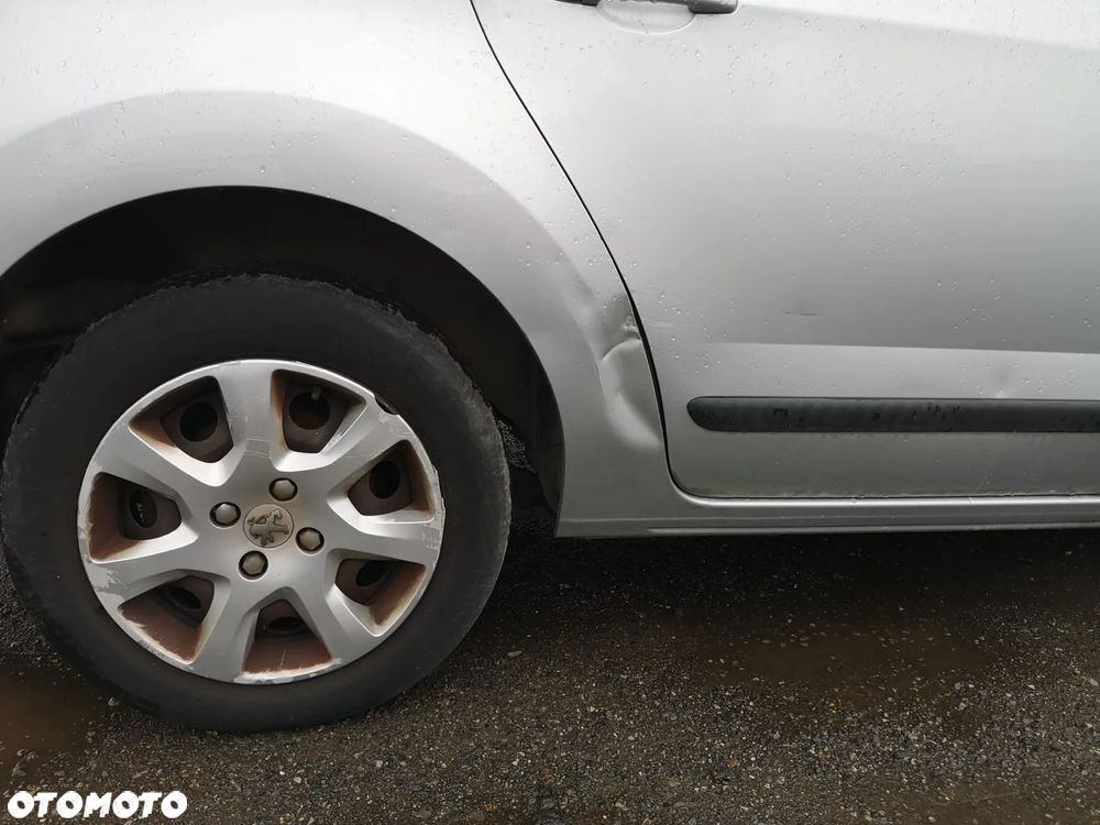 Peugeot 5008 1.6 HDi Premium - 15