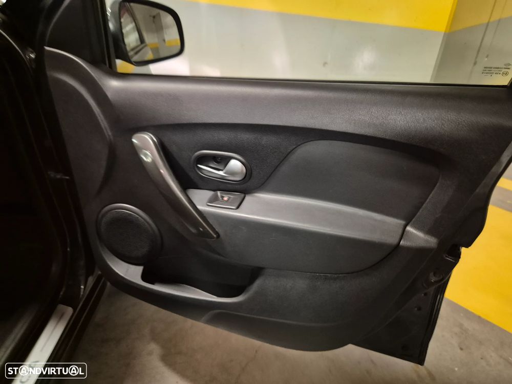 Dacia Logan MCV 0.9 TCe Stepway - 42