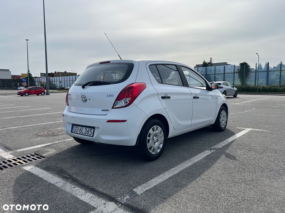 Hyundai i20 1.1 CRDi BlueDrive Classic + - 9
