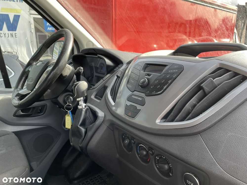 Ford Transit - 35