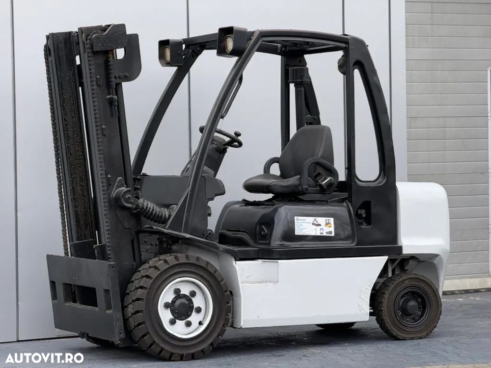 Nissan 3 TONE, CATARG DUPLEX - 2