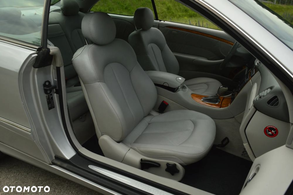 Mercedes-Benz CLK 320 Elegance - 8