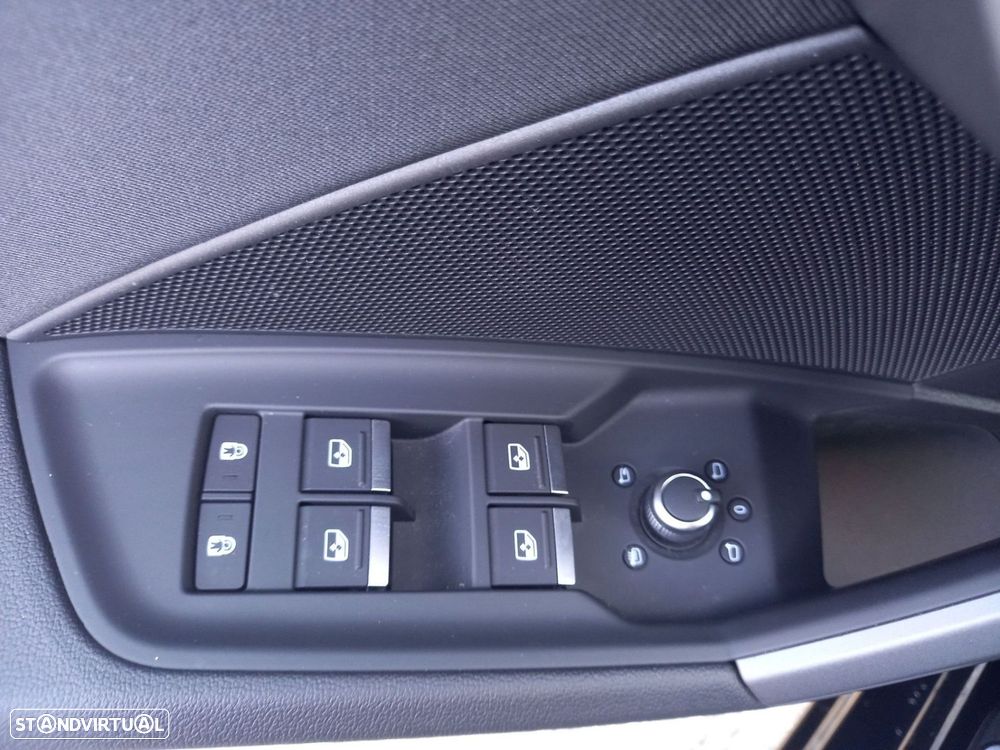Audi A3 Limousine 30 TFSI Advanced S tronic - 12