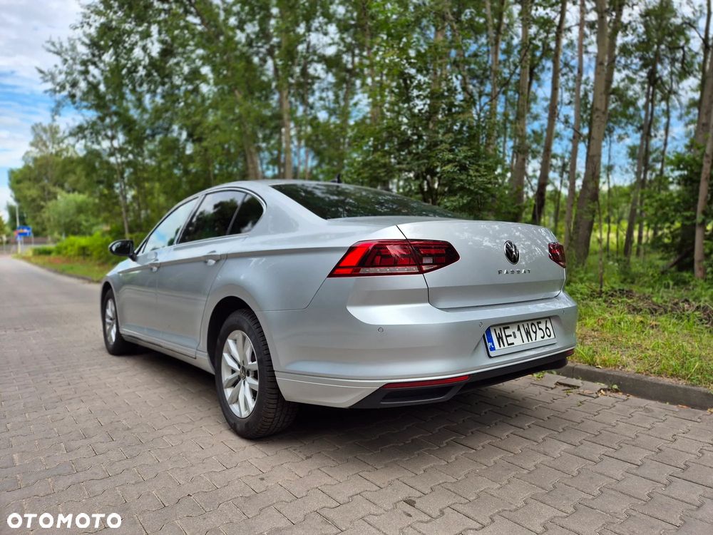 Volkswagen Passat 2.0 TDI EVO Business - 18