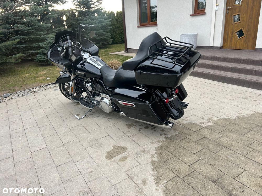 Harley-Davidson Touring Road Glide - 21