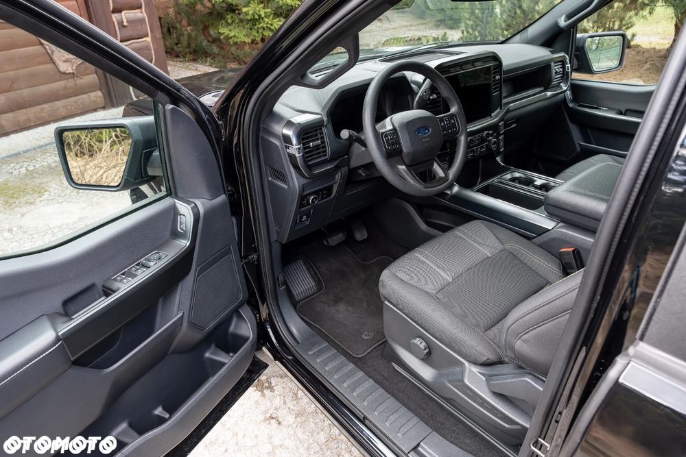 Ford F150 - 17