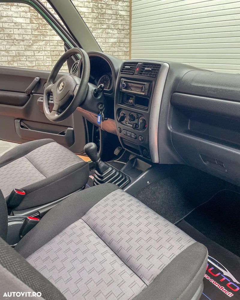 Suzuki Jimny Ranger - 8