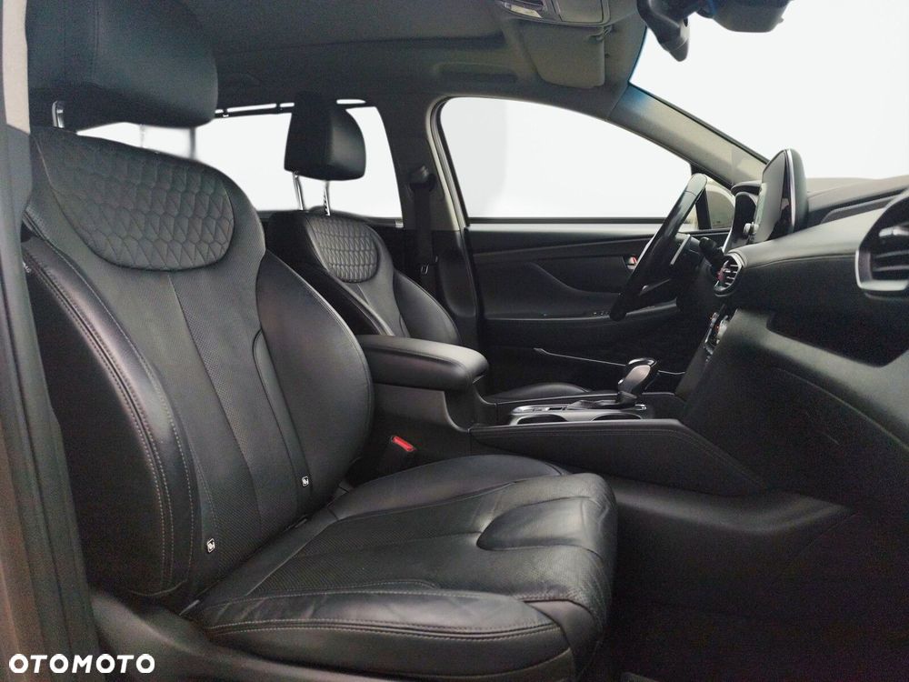 Hyundai Santa Fe - 24