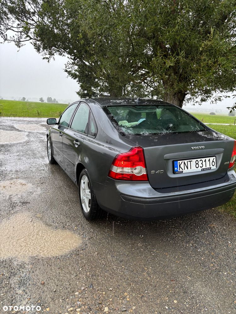 Volvo S40 2.0D - 5