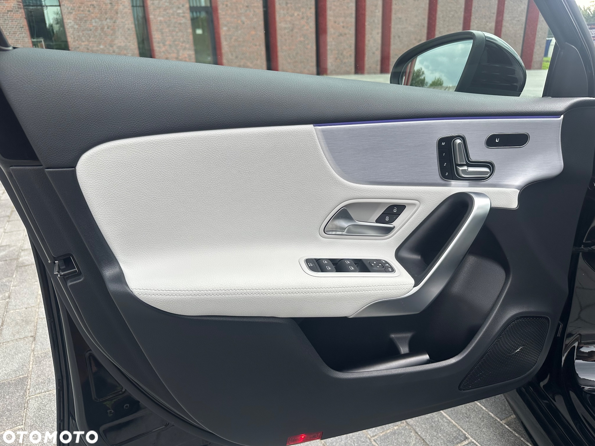 Mercedes-Benz Klasa A 200 AMG Line 7G-DCT - 6