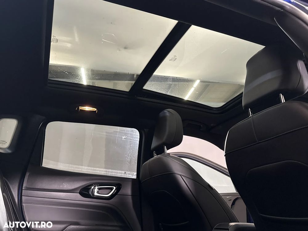 Jeep Compass - 23