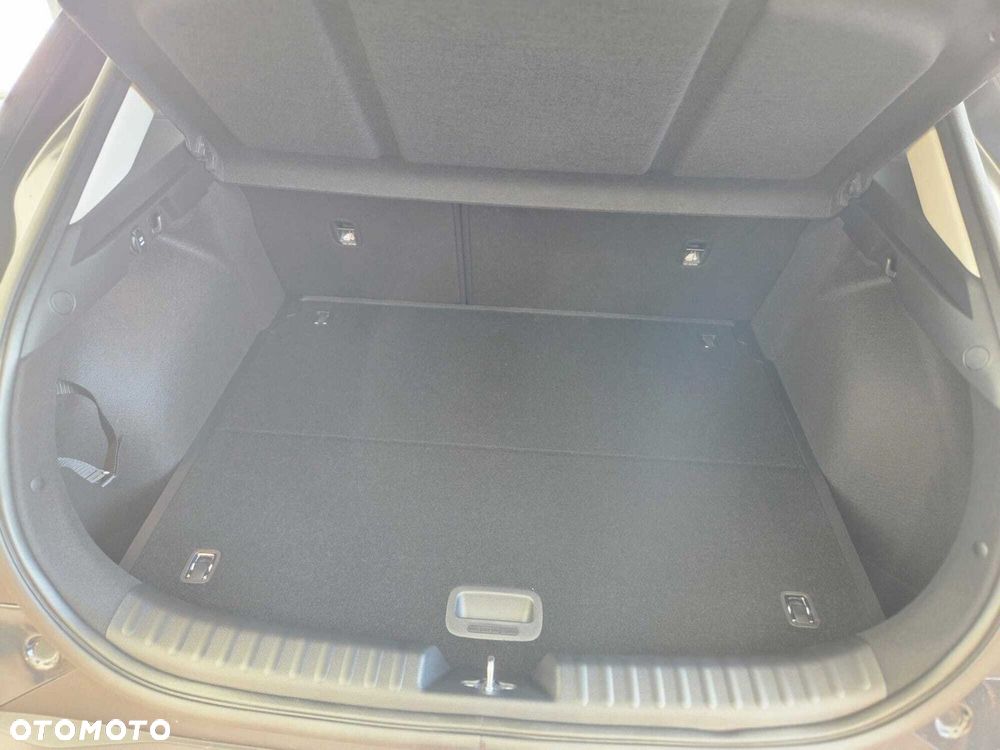 Kia XCeed - 8