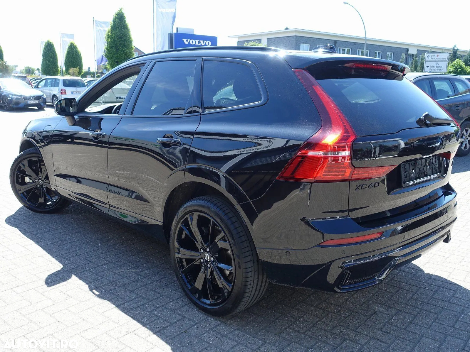 Volvo XC 60 T8 Twin Engine AWD Geartronic RDesign - 8