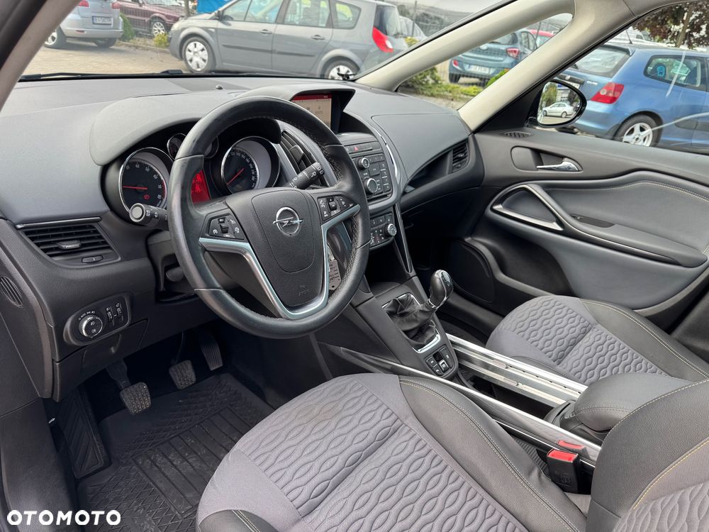 Opel Zafira 1.6 T Elite S&S - 29