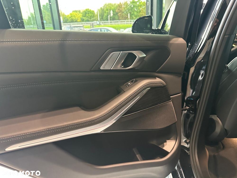 BMW X5 xDrive30d mHEV M Sport sport - 25