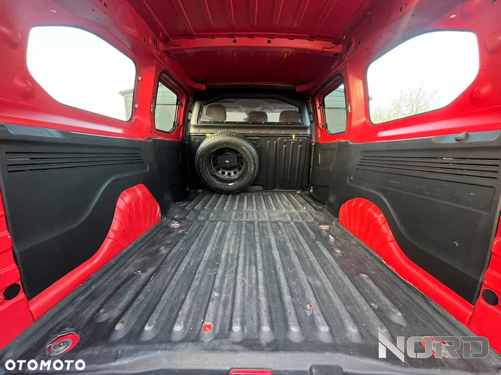 Peugeot Partner 4x4 Long Asphalt - 22