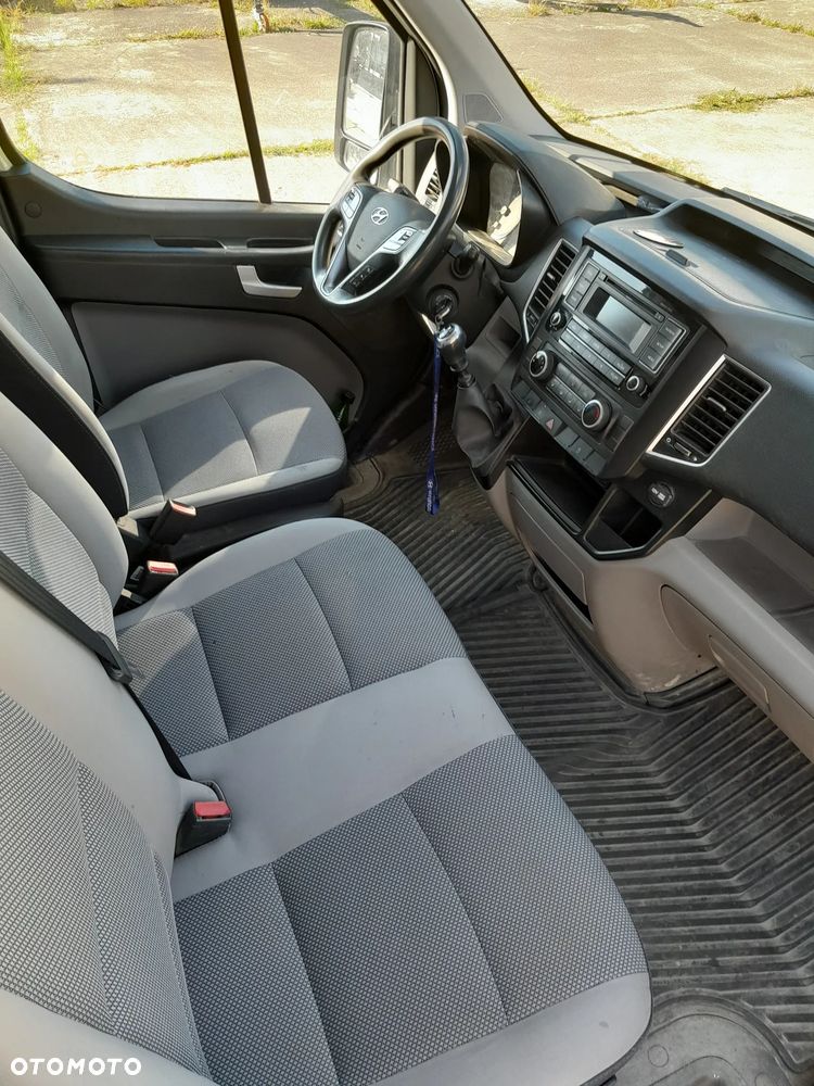 Hyundai H350 - 9