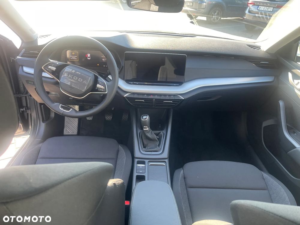 Skoda Octavia 1.5 TSI Drive Essence - 4