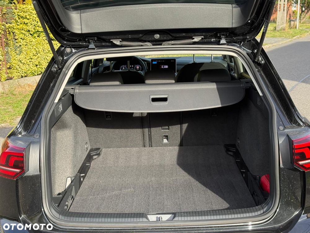 Volkswagen Golf 2.0 TDI Special Edition - 10