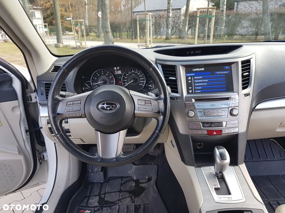 Subaru Outback 2.5i Lineartronic Comfort - 18