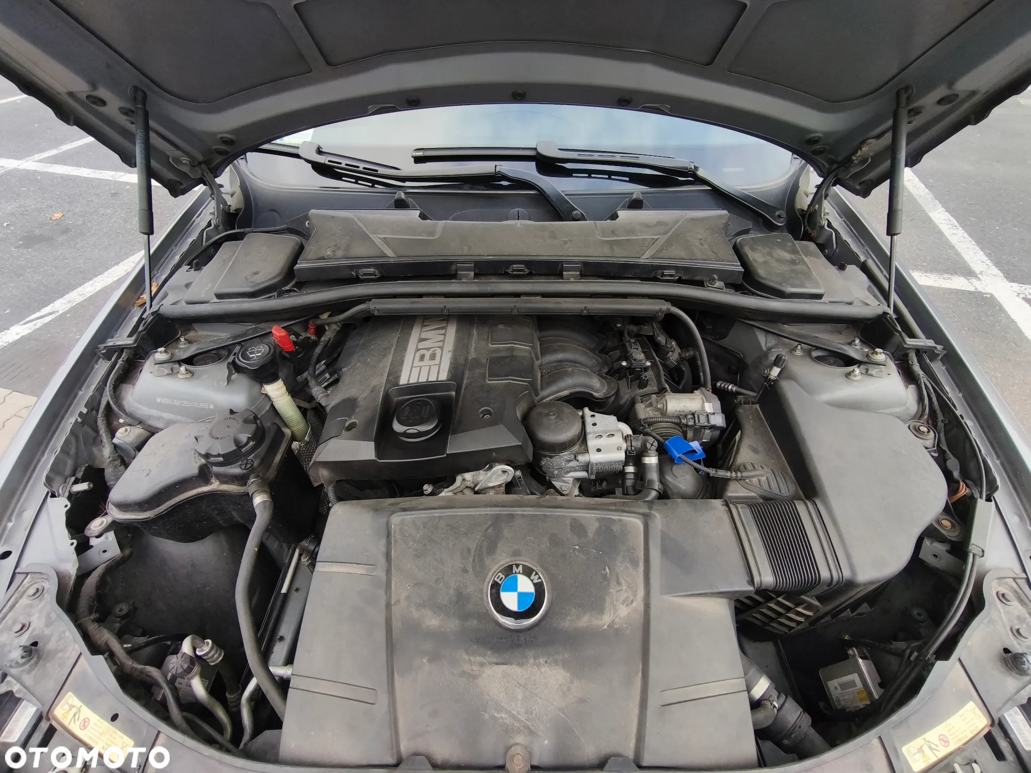 BMW Seria 3 320i - 14