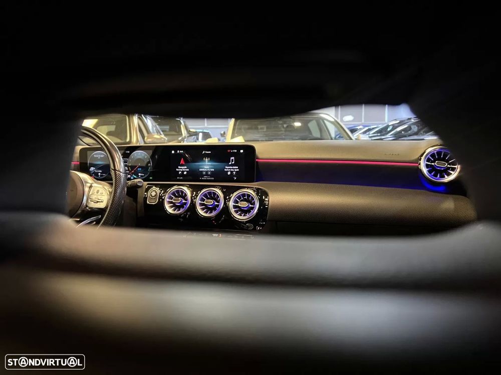 Mercedes-Benz A 250 e 8G-DCT AMG Line - 20