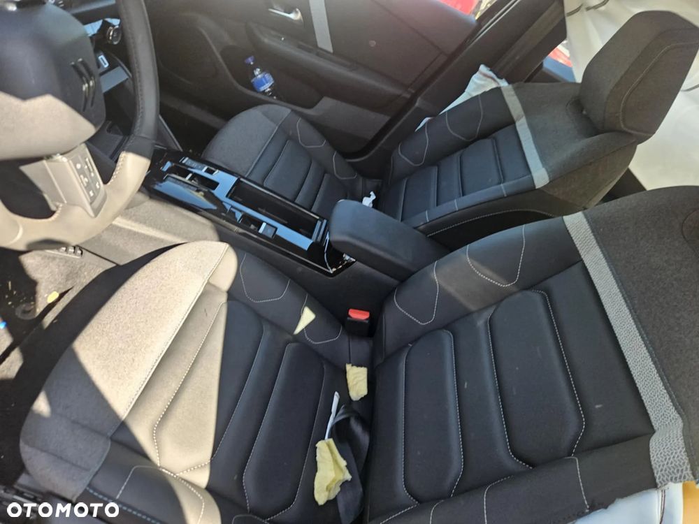 Citroën C4 1.2 mHEV Business Edition eDCT6 - 8