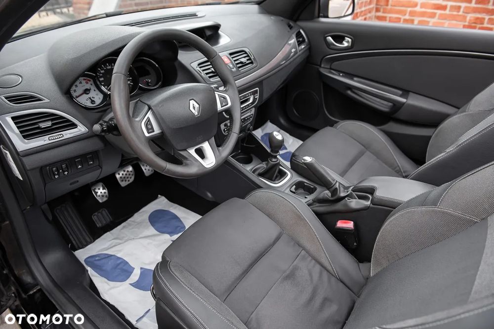 Renault Megane - 14