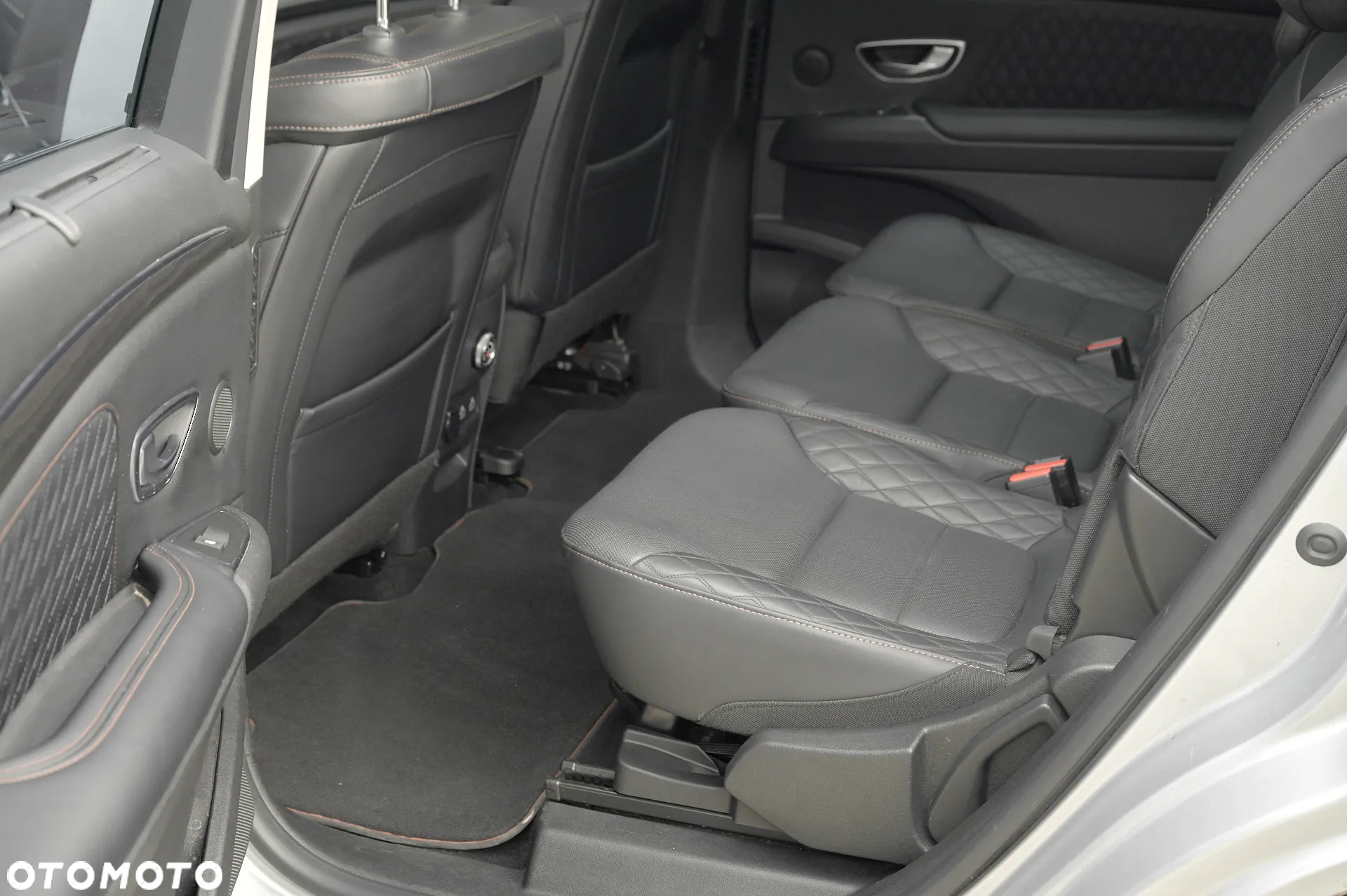 Renault Espace 2.0 Blue dCi Initiale Paris EDC - 12