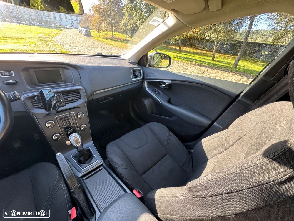 Volvo V40 1.6 D2 Kinetic - 11