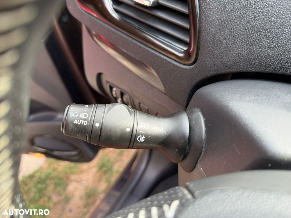 Renault Scenic ENERGY dCi 130 Start & Stop Euro 6 Bose Edition - 15