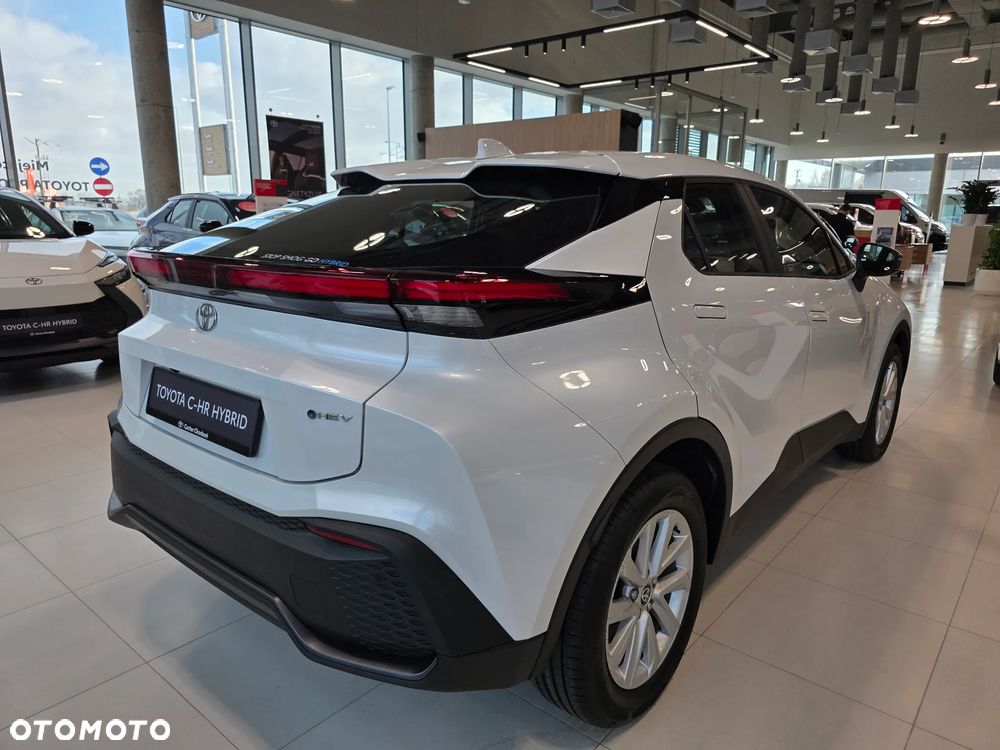 Toyota C-HR - 6