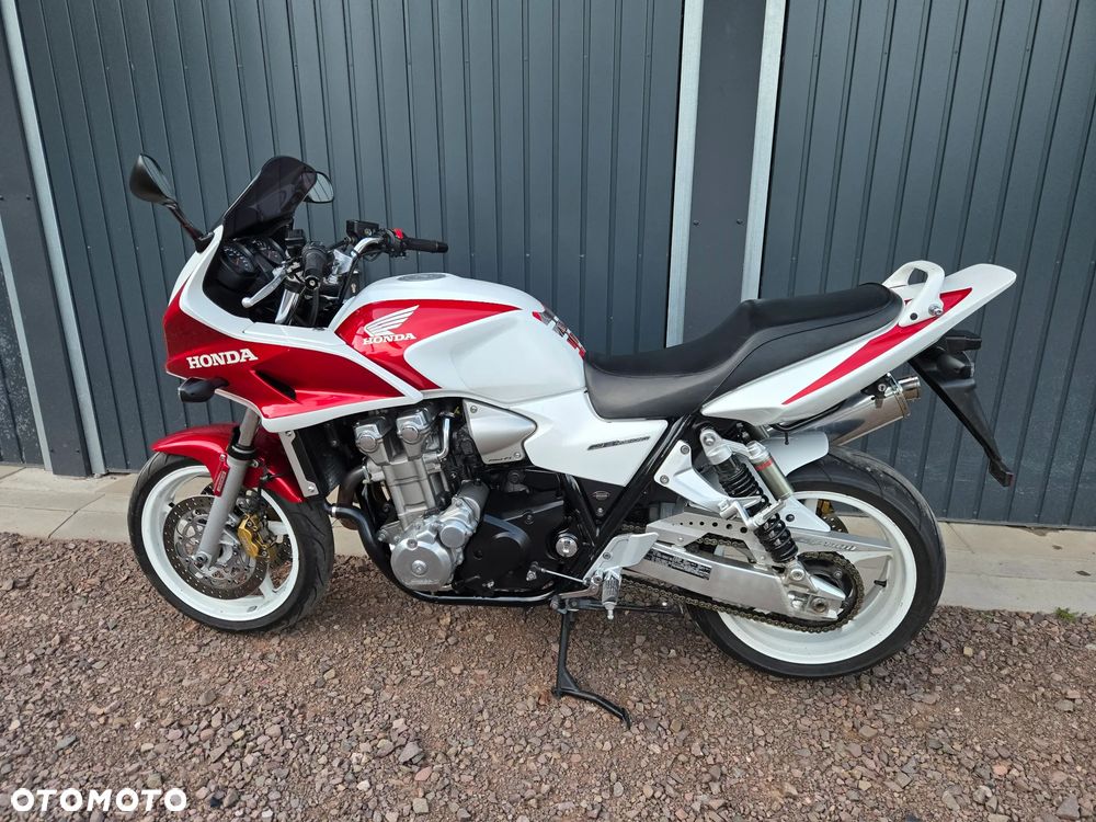 Honda CB - 10