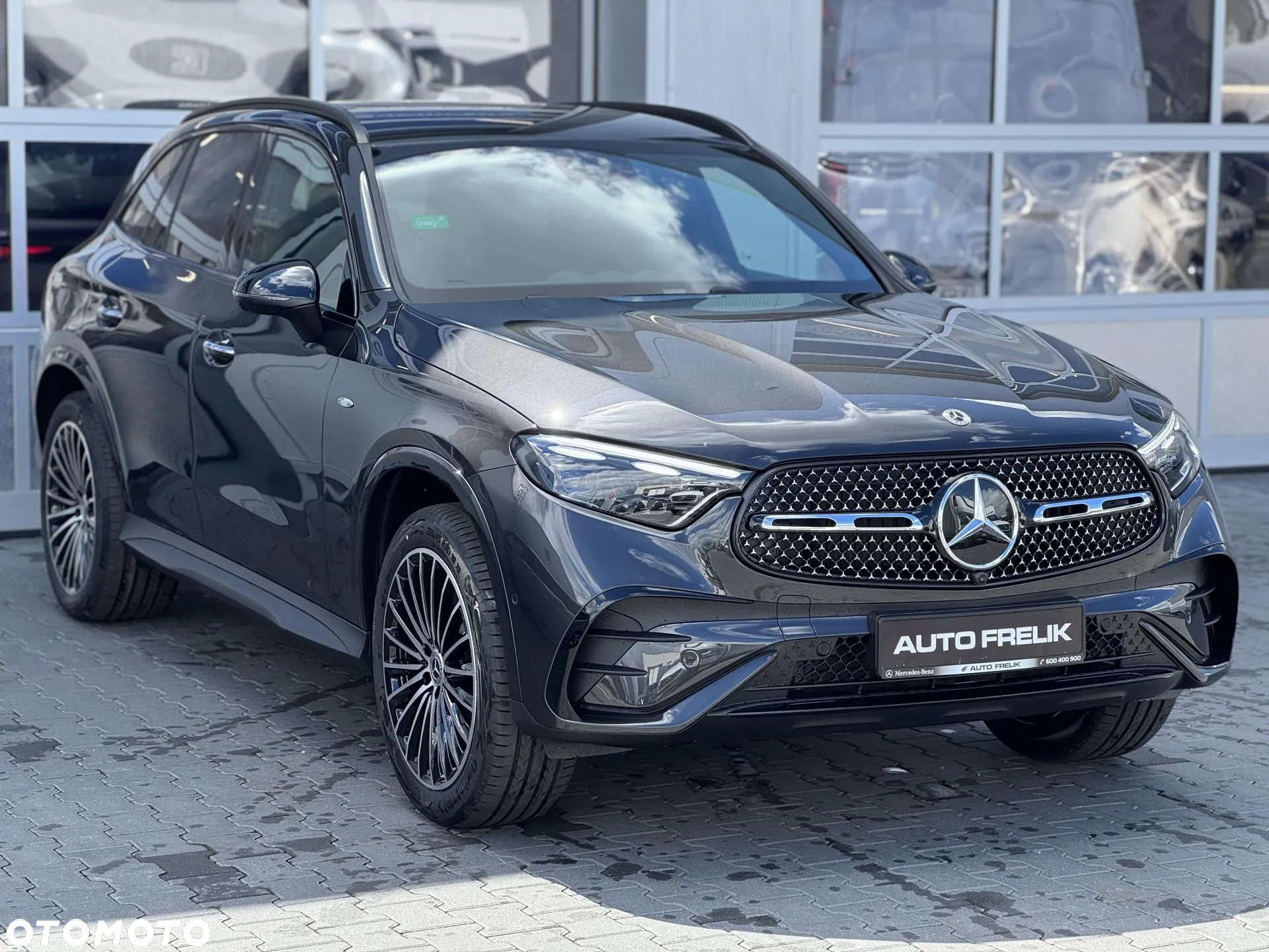Mercedes-Benz GLC 300 e 4-Matic AMG Line - 6